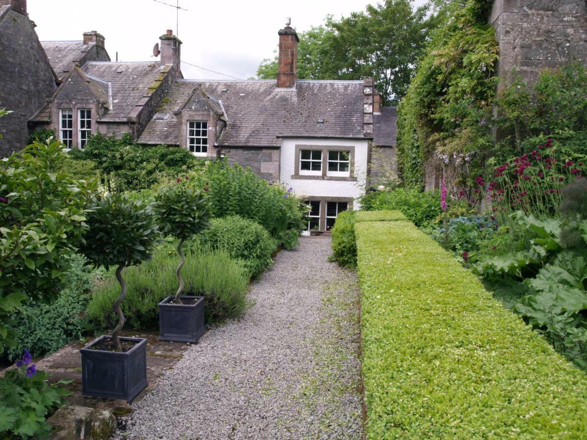 The Garden Studio Apartment Moniaive Exterior photo